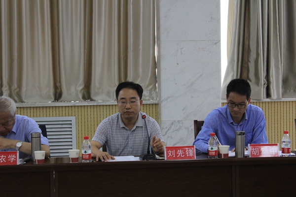 言必行行必果精准靶向解决问题持续滴灌长期合作